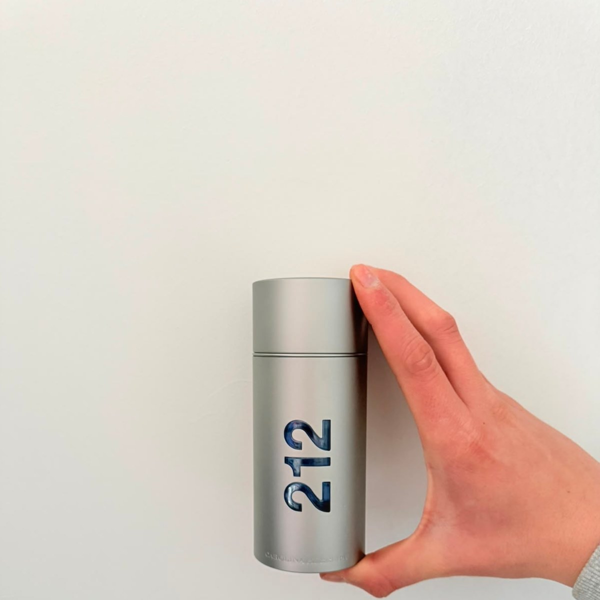Carolina Herrera 212 Men NYC EDT 200ml — Tester original